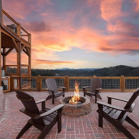 Splash Mountain Pool Hot Tub Theater Game Room Sevierville Eksteriør billede