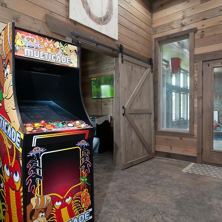Splash Mountain Pool Hot Tub Theater Game Room Sevierville Eksteriør billede
