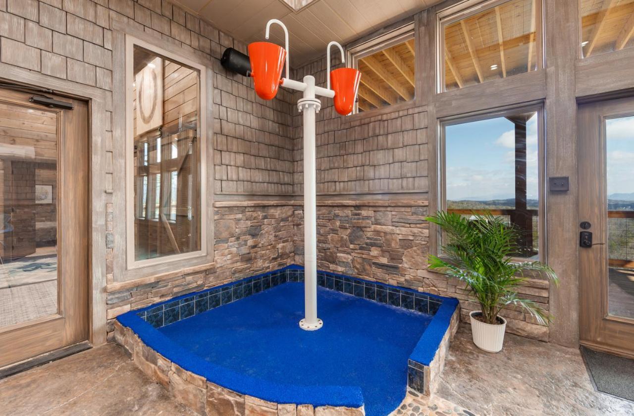 Splash Mountain Pool Hot Tub Theater Game Room Sevierville Eksteriør billede