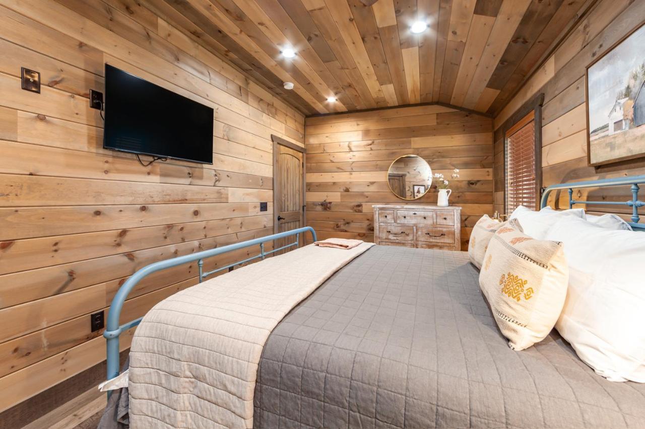 Splash Mountain Pool Hot Tub Theater Game Room Sevierville Eksteriør billede
