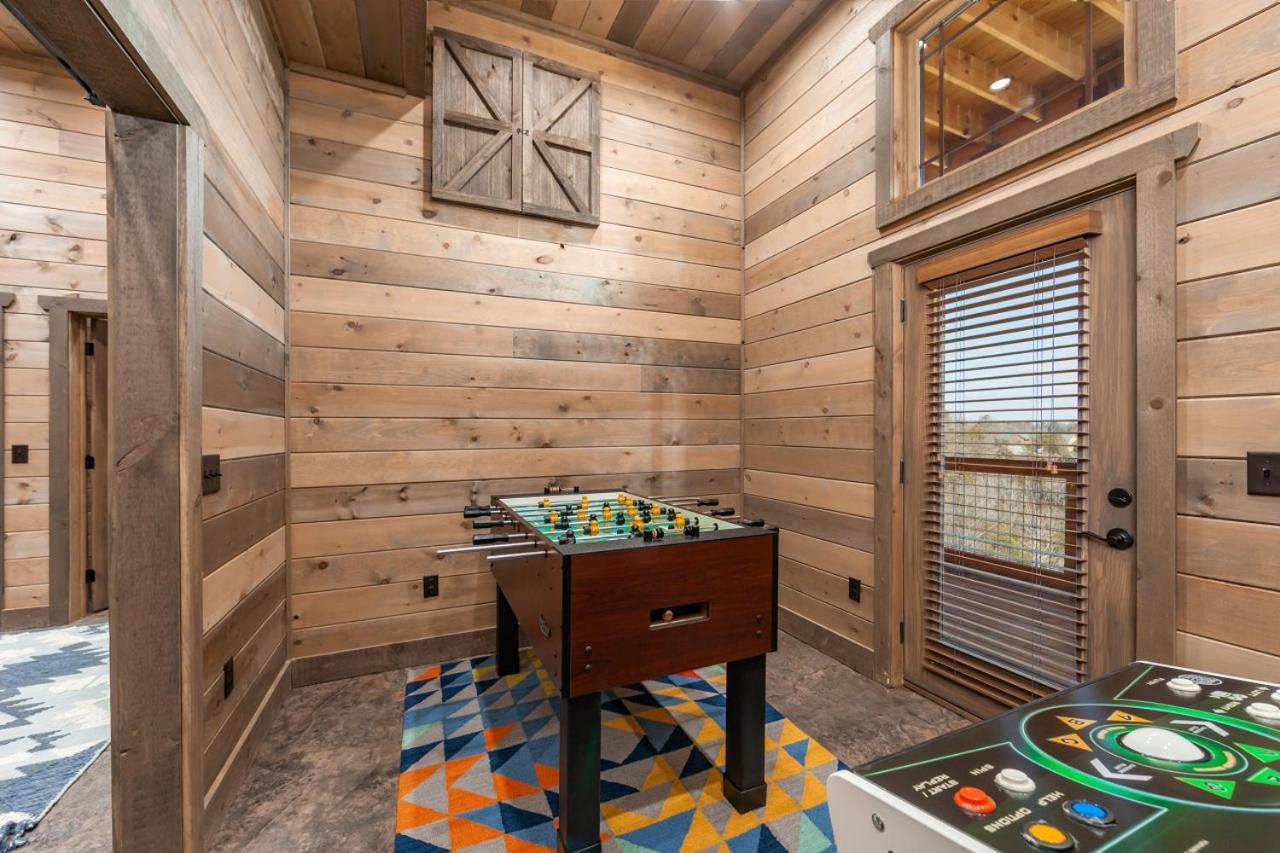 Splash Mountain Pool Hot Tub Theater Game Room Sevierville Eksteriør billede